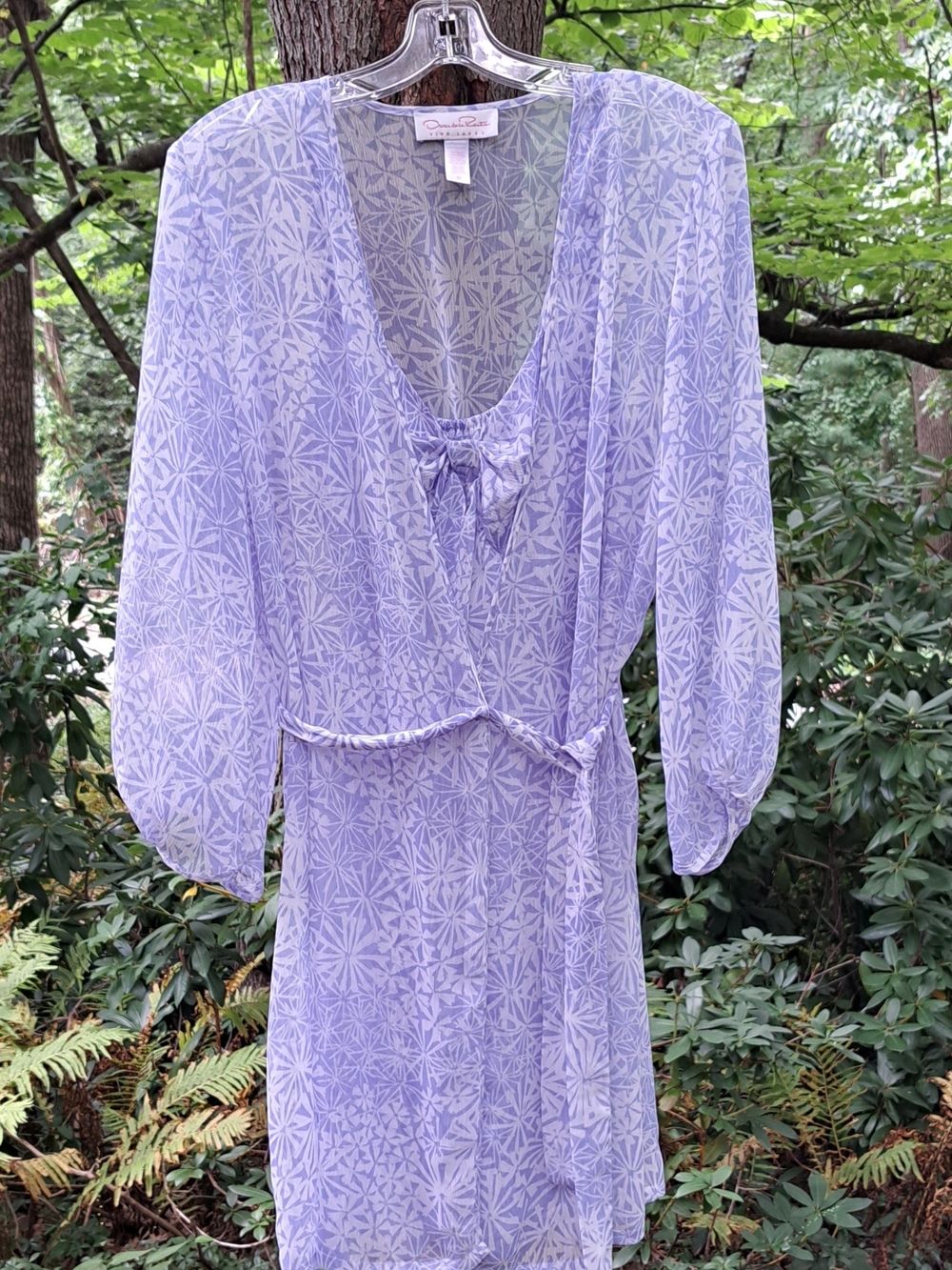 7Oscar de la Renta Periwinkle Chiffon Wrap Robe And Nightgown
